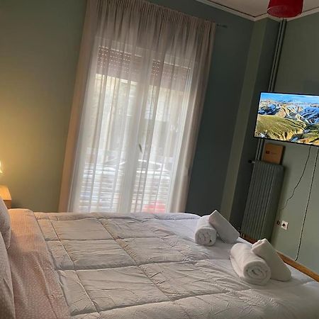 Cozy New Apartment Near The Beach Афіни Екстер'єр фото